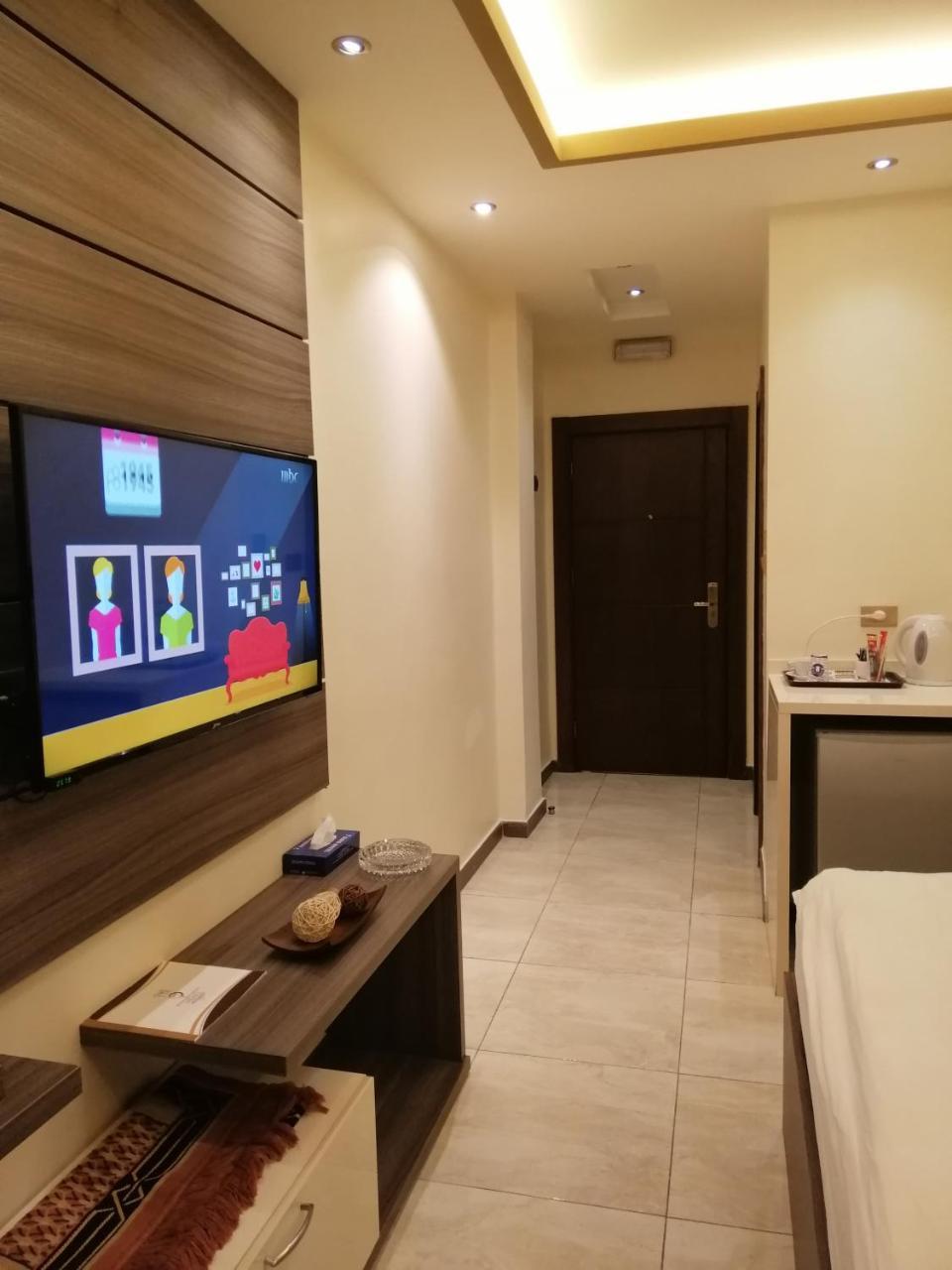 Hotel Seven Days 4*